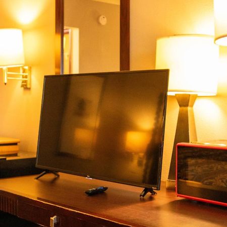 Executive Inn Yanceyville エクステリア 写真