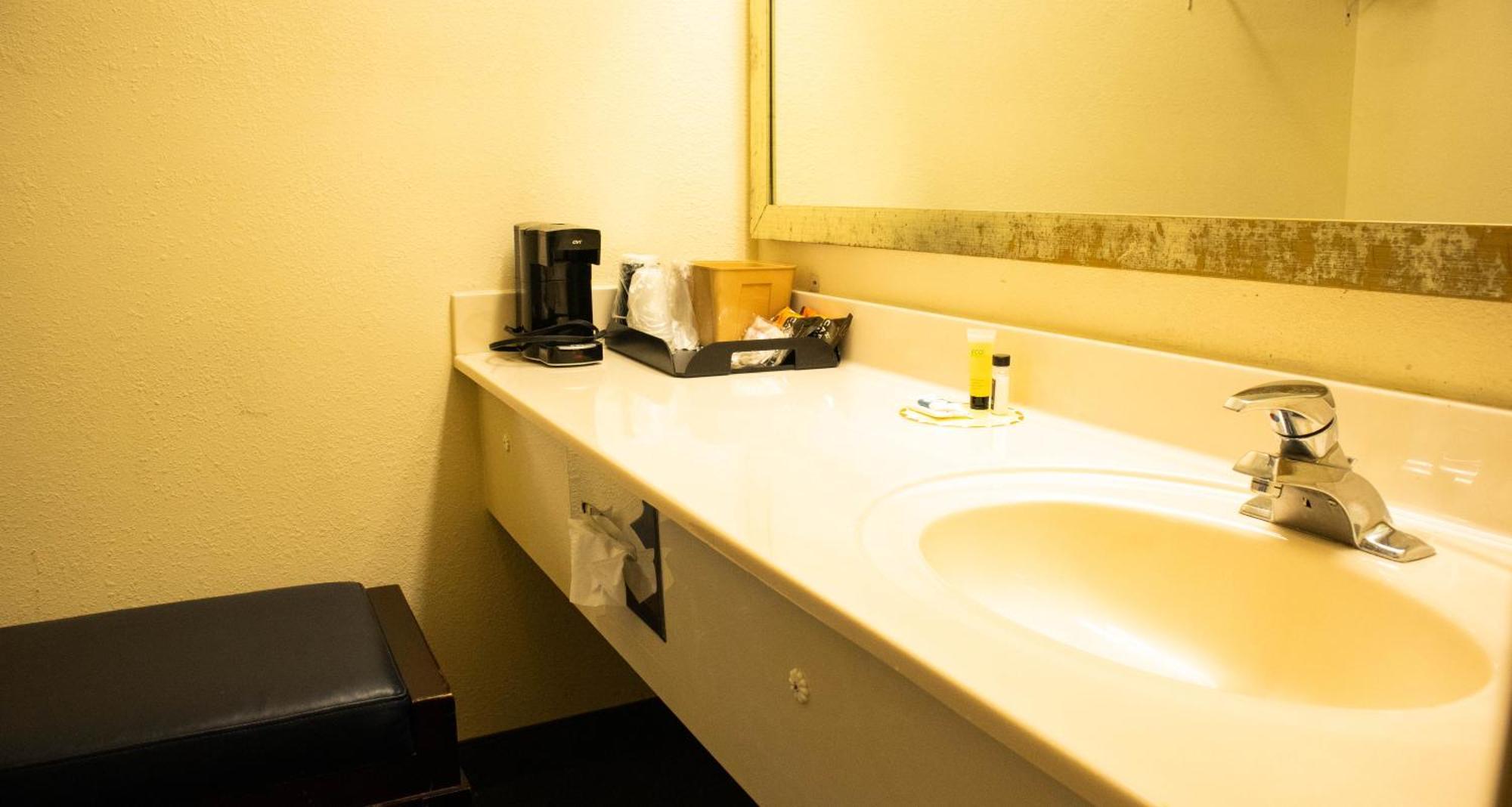 Executive Inn Yanceyville エクステリア 写真